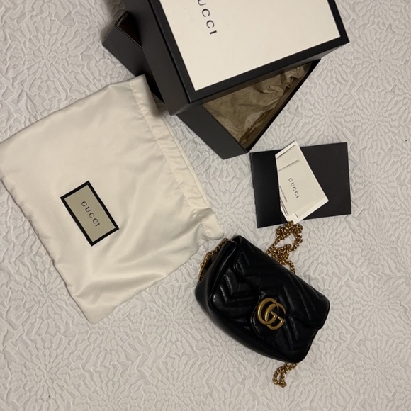 Gucci Black Marmont Super Mini - Picture 5 of 5